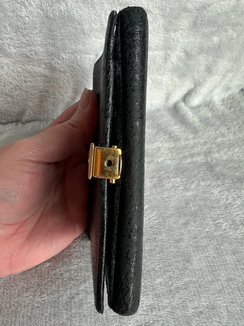 Gucci Black Leather Wallet Gold Clasp Vintage Made in Italy ✨ - Picture 14 of 14